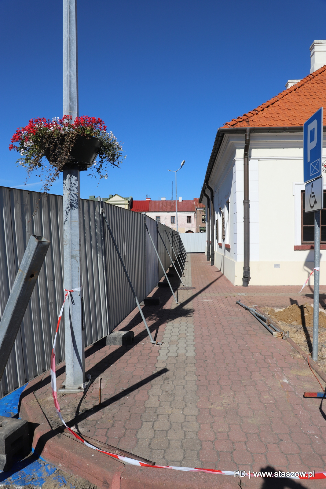 Ruszyła rewitalizacja centrum starego miasta Staszowa