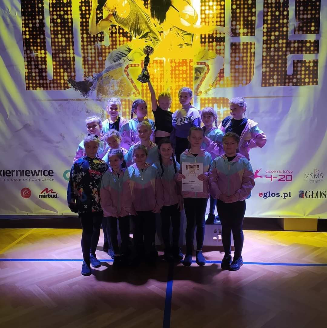 Mistrzostwa Polski w Skierniewicach ART DANCE Formacje Enigma