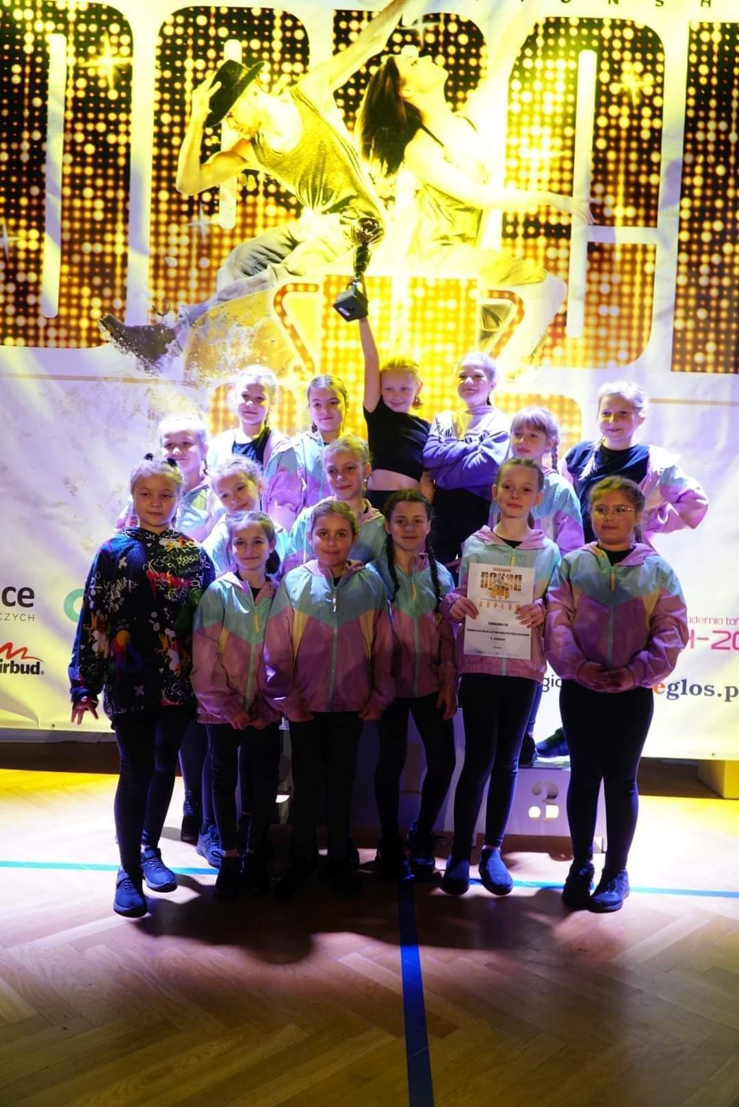 Mistrzostwa Polski w Skierniewicach ART DANCE  Formacje Enigma