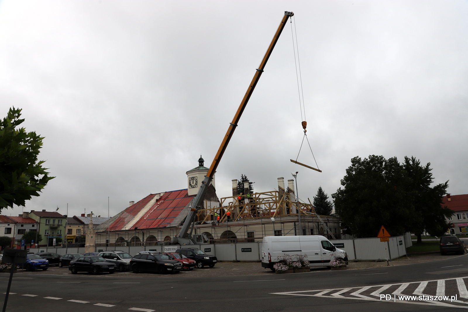 Remont staszowskiego Ratusza w toku