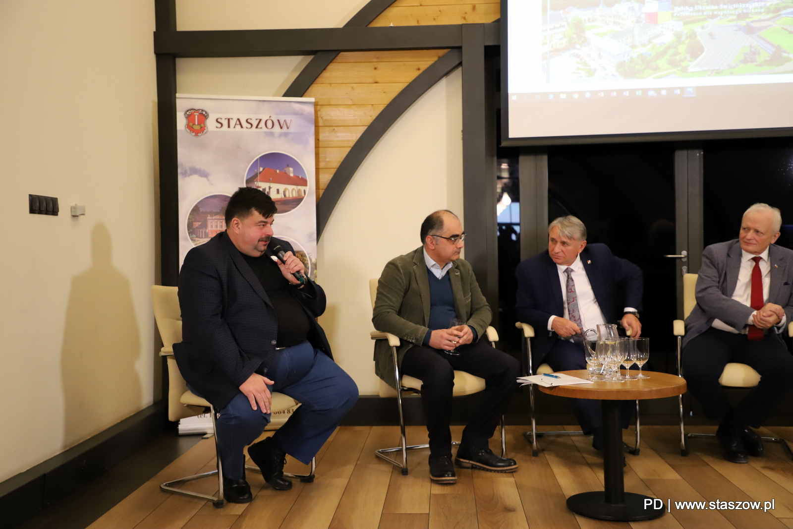 MIEDZYNARODOWA KONFERENCJA GOSPODARCZA POLSKA_UKRAINA_ŚWIĘTOKRZYSKIE