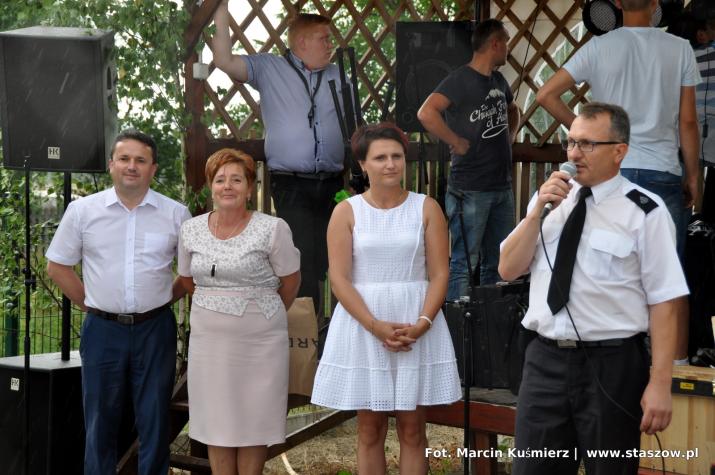 na zdjęciu powitanie przybyłych gości